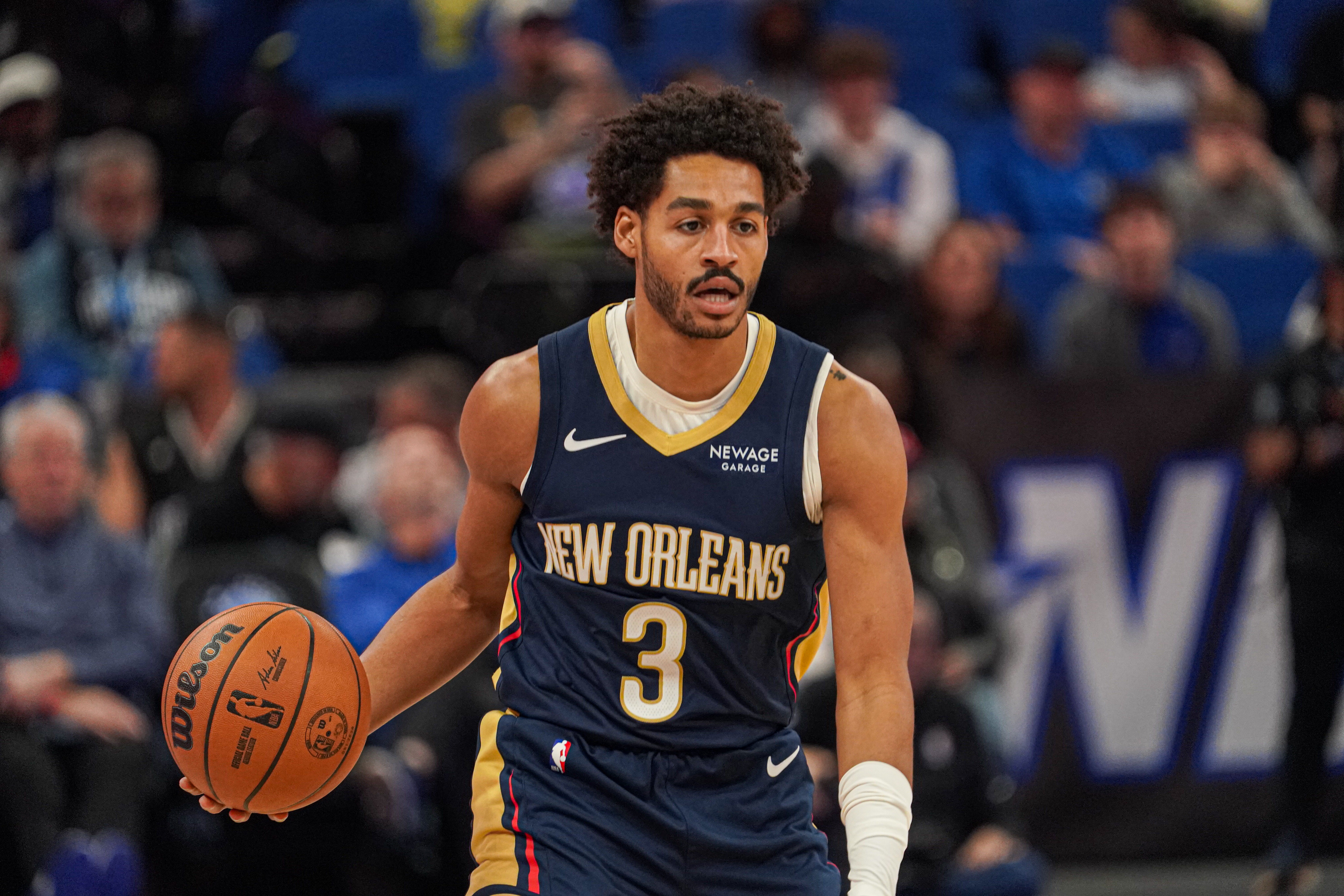 球速体育官方入口-作用不大!普尔替补7中4拿到11分2板1助 正负值-14最低